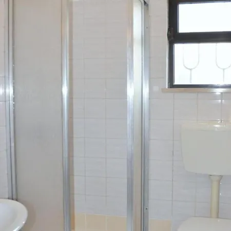 Residential Area, Private Pool, On-Site Parking, Free Ac Wi-Fi * Quarteira