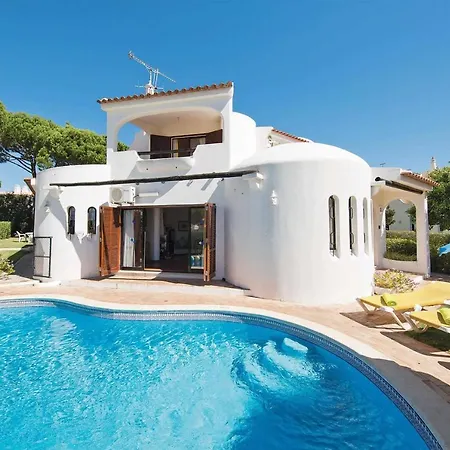 Nestled In Vilamoura, Private Pool, Free Off-street Parking, Ac Wifi Villa