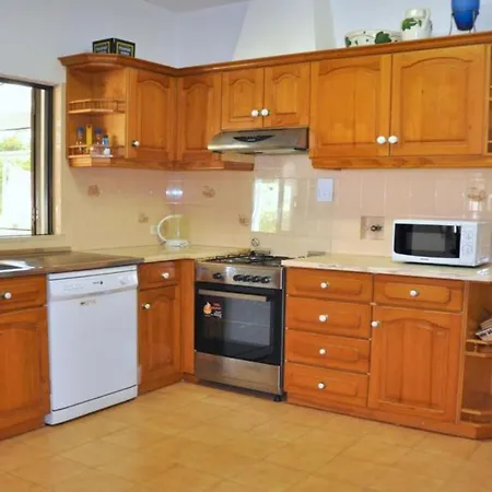 Residential Area, Private Pool, On-Site Parking, Free Ac Wi-Fi Βίλα Quarteira